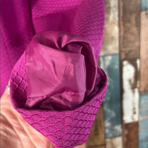 Liz Baker Fuchsia Textured Blazer - Picture 11 of 15